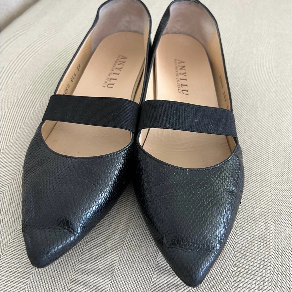 Anyi Lu Black Women's Shoes